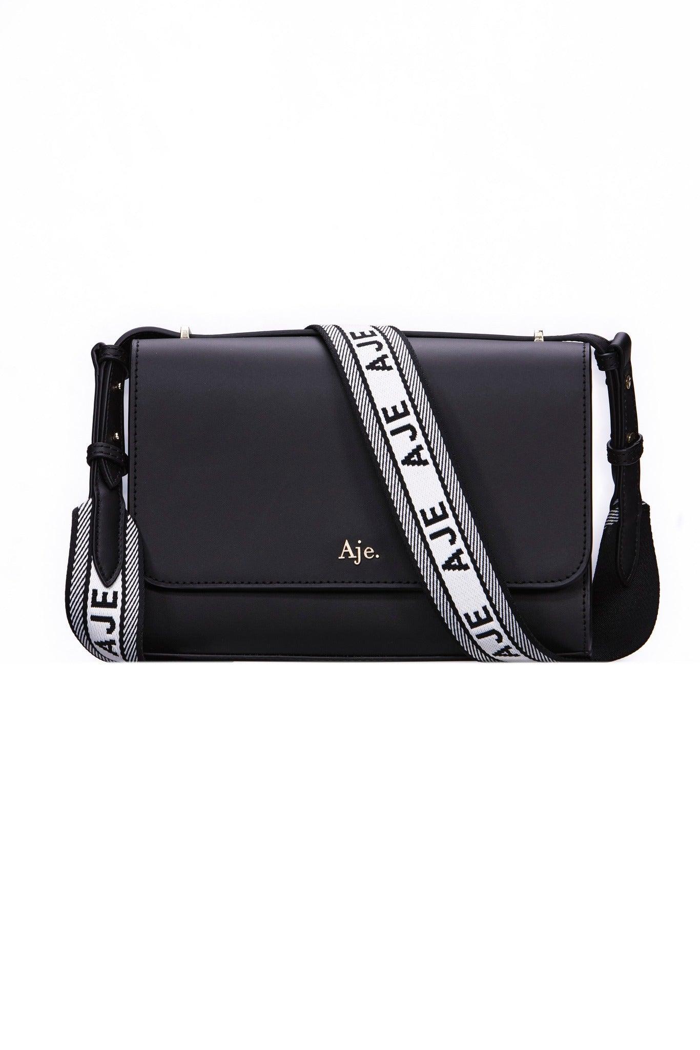 Estee Crossbody Bag Product Image