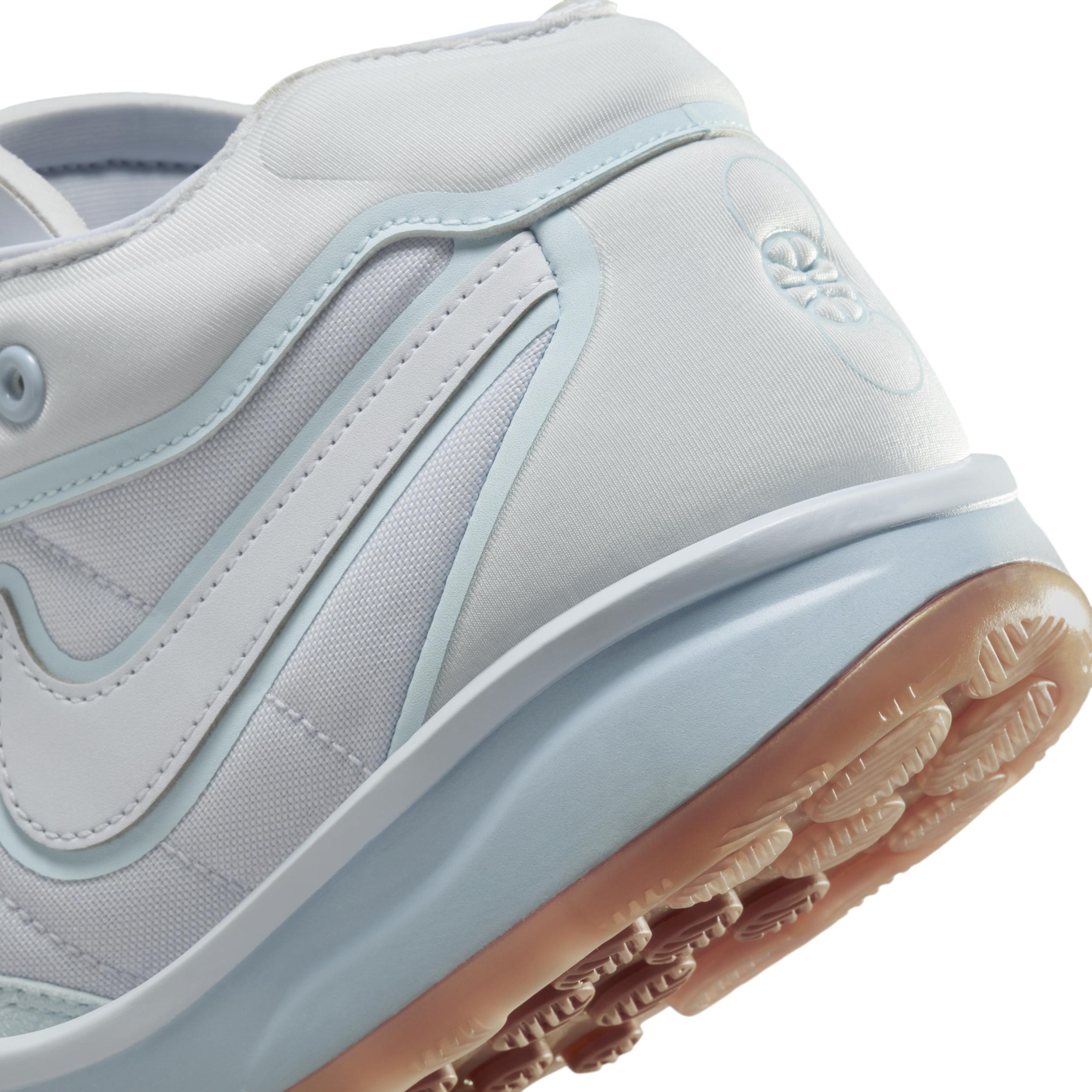 Nike Womens Zoom G.T Hustle 2 - Running Shoes Football Grey/Glacier Blue/Football Grey Product Image