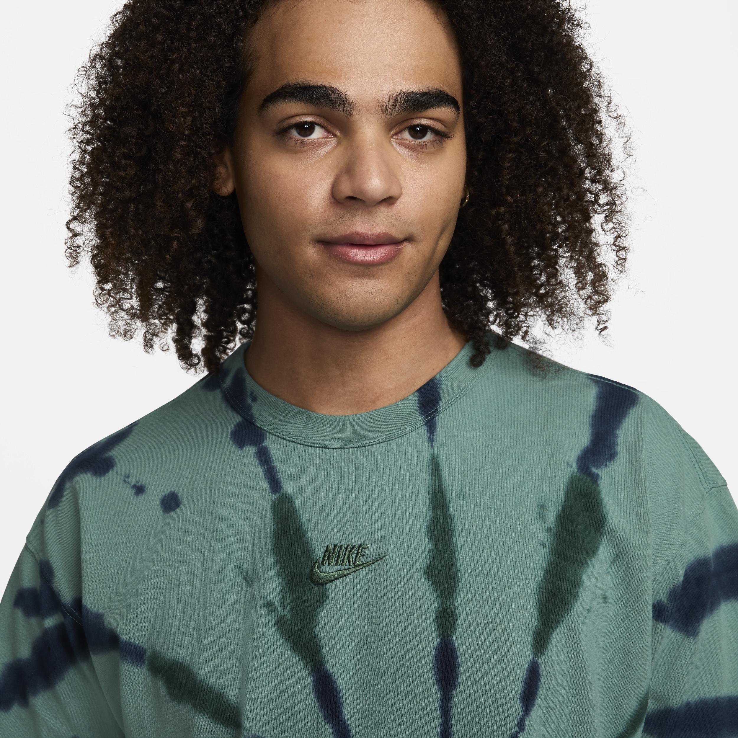 Men's Nike Sportswear Premium Essentials Max90 T-Shirt Product Image