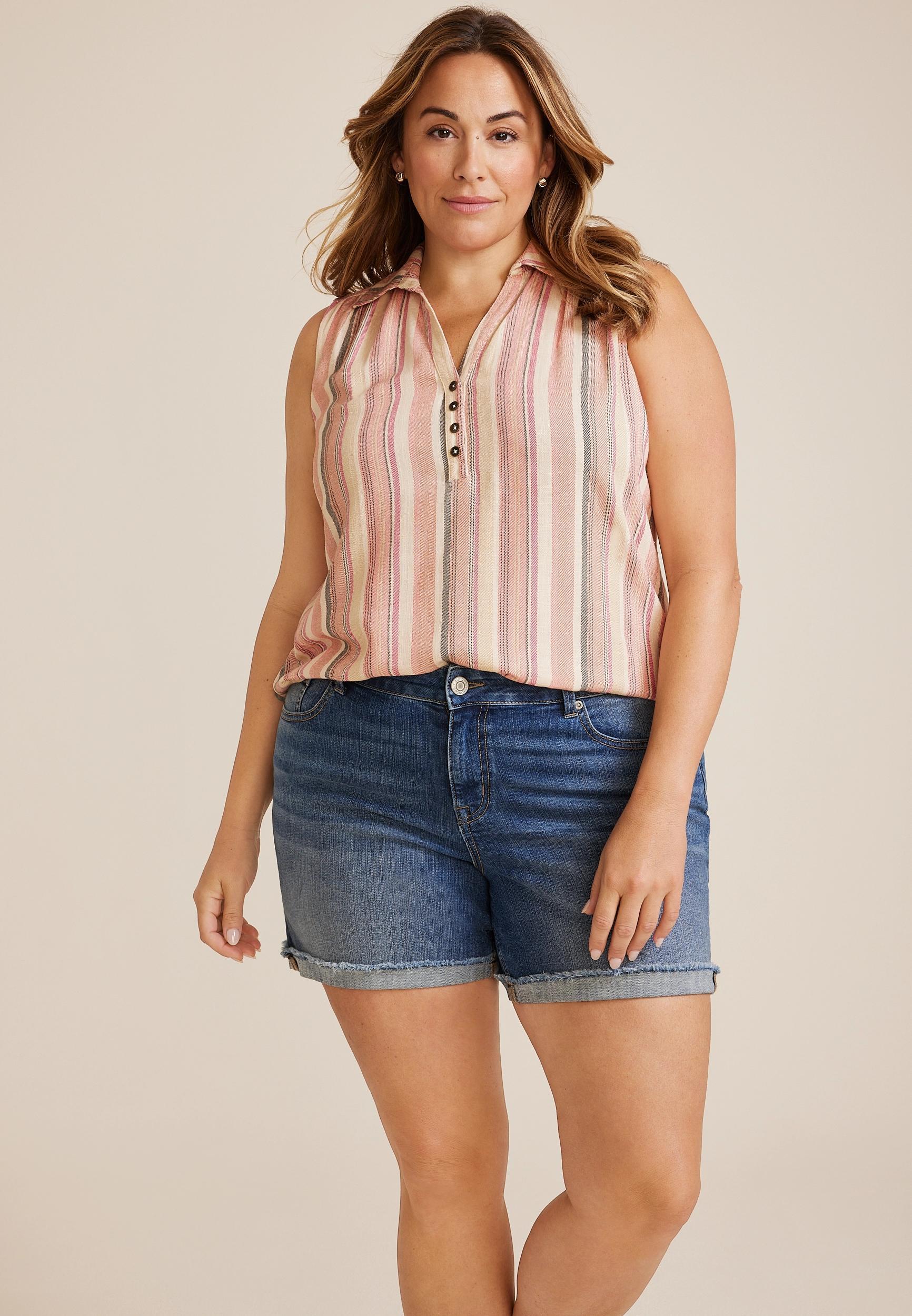 Maurices 3X Plus Size Womens Johnny Collar Tank Top Product Image