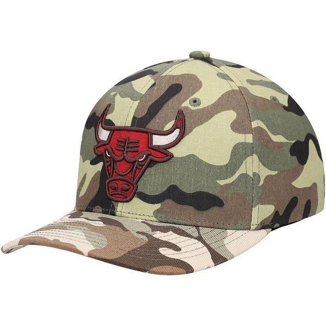 Mens Mitchell & Ness Camo Chicago Bulls Woodland Desert Snapback Hat Product Image