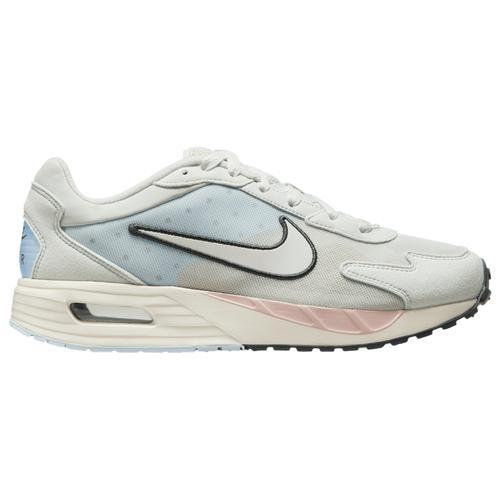 Nike Air Max Solo Sneaker Product Image