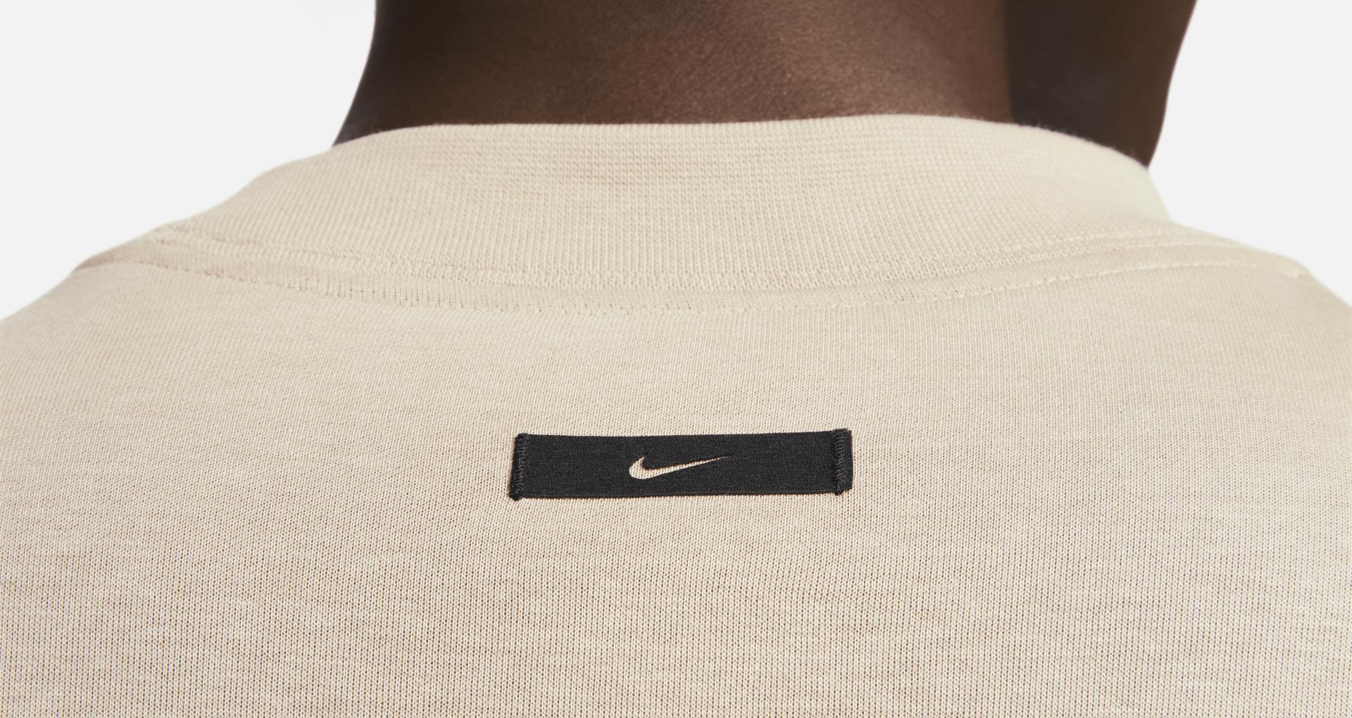 Men's Nike Sportswear Tech Fleece Reimagined Oversized Short-Sleeve Sweatshirt Product Image