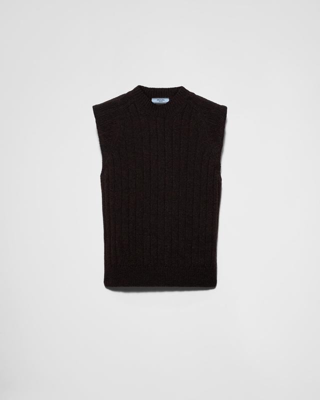 Wool vest Product Image