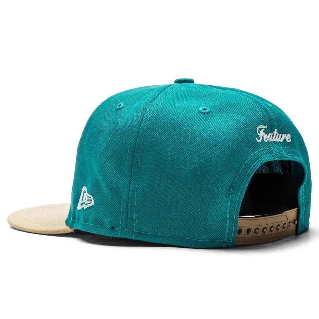 Feature x New Era Old English F Snapback - Northwest Green/Vegas Gold Male Product Image