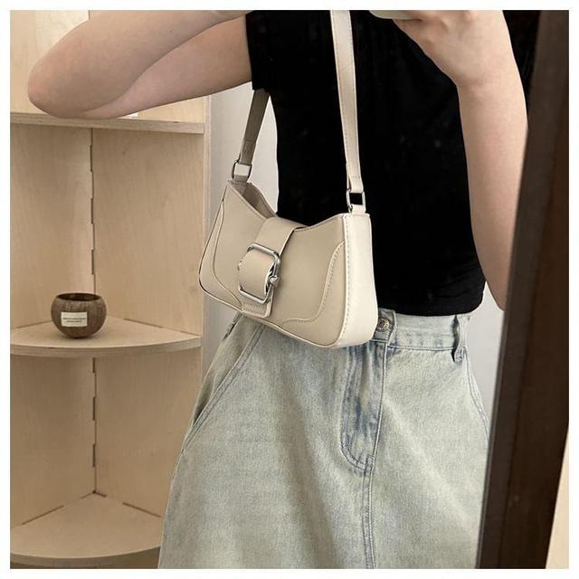 Simple Buckled  Shoulder Bag Product Image