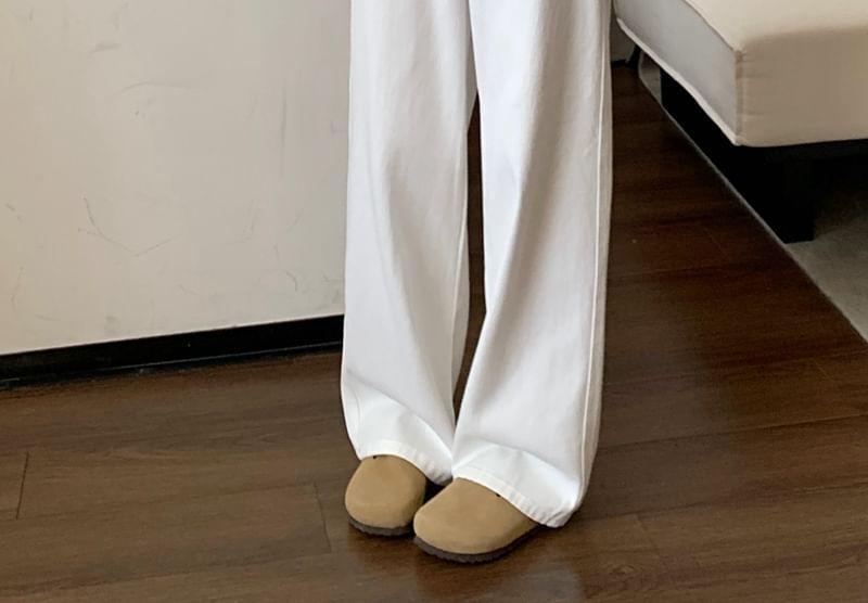 Mid Rise Plain Wide Leg Jeans Product Image