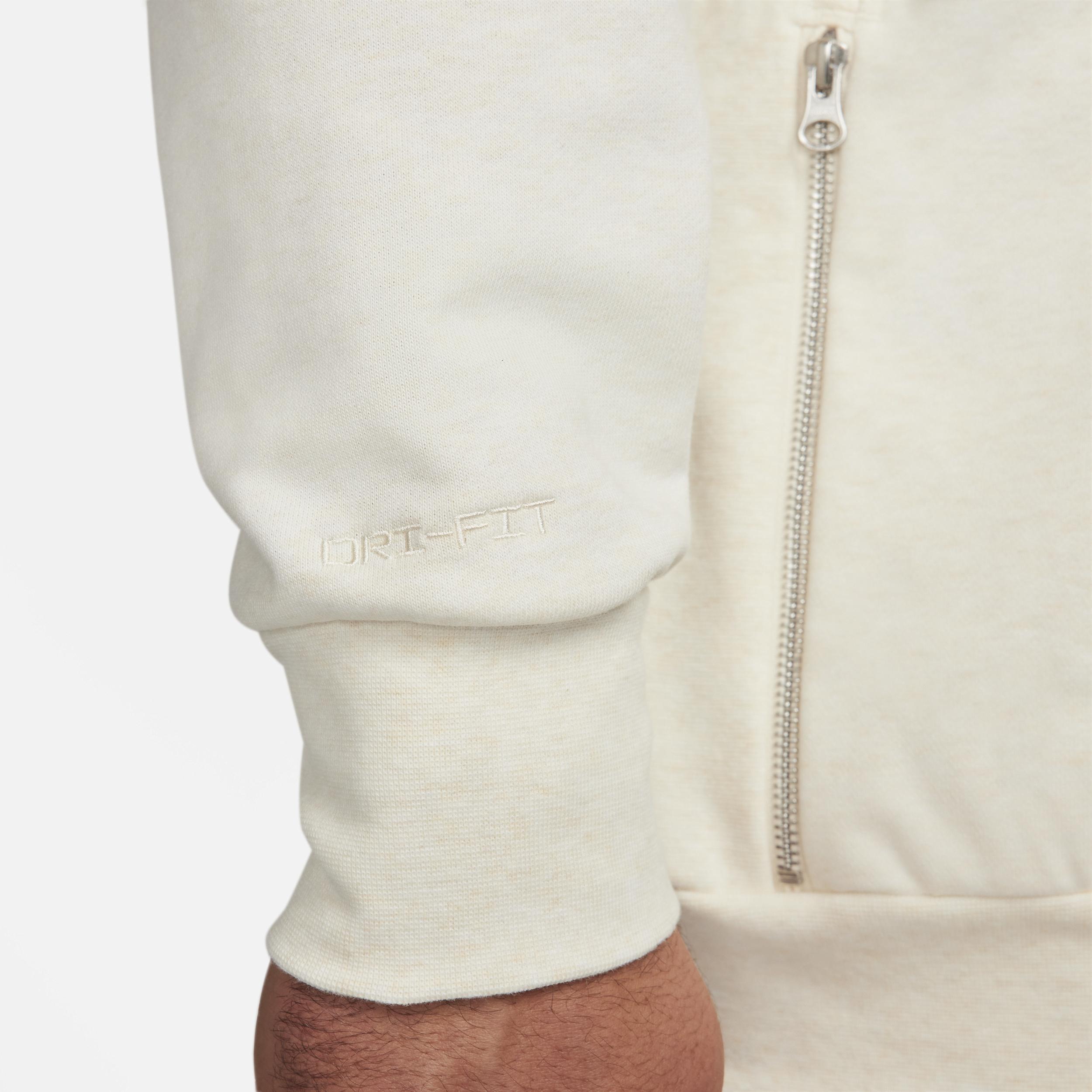 Nike Dri-FIT Standard Issue Crewneck Sweatshirt Product Image