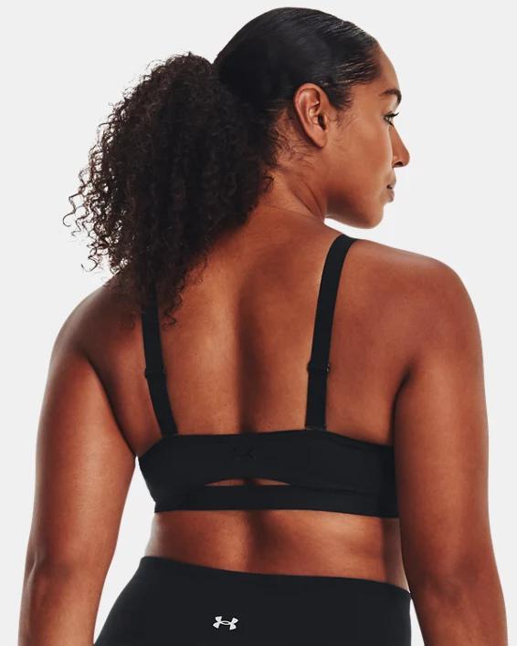 Women's UA SmartForm Evolution Mid Sports Bra Product Image