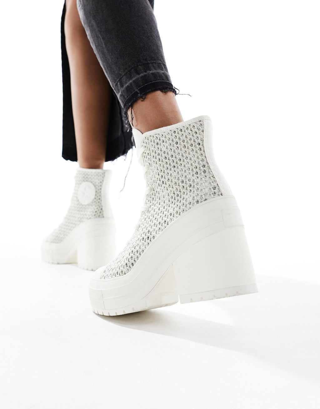 Converse Chuck 70 De Luxe Heeled sneakers in white Product Image