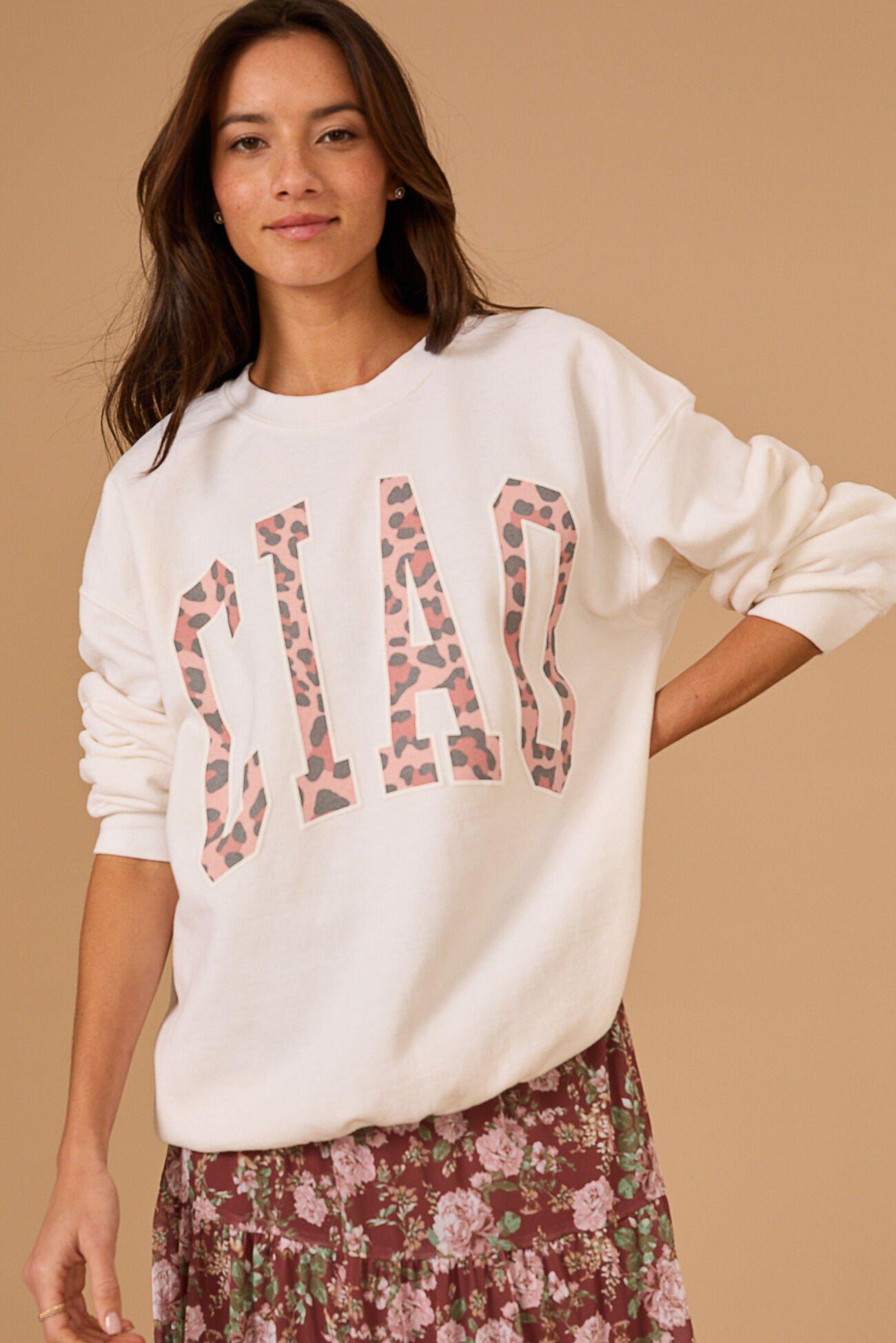 Ciao Graphic Pullover product image