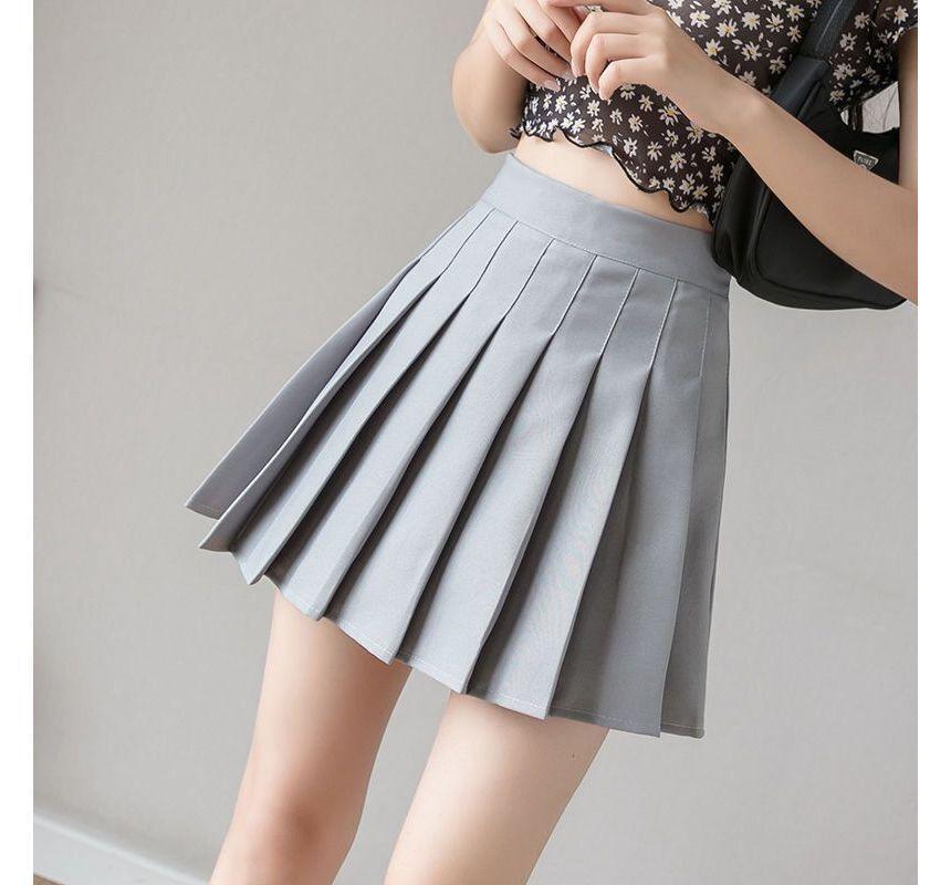 High-Waist Mini Pleated Skirt Product Image