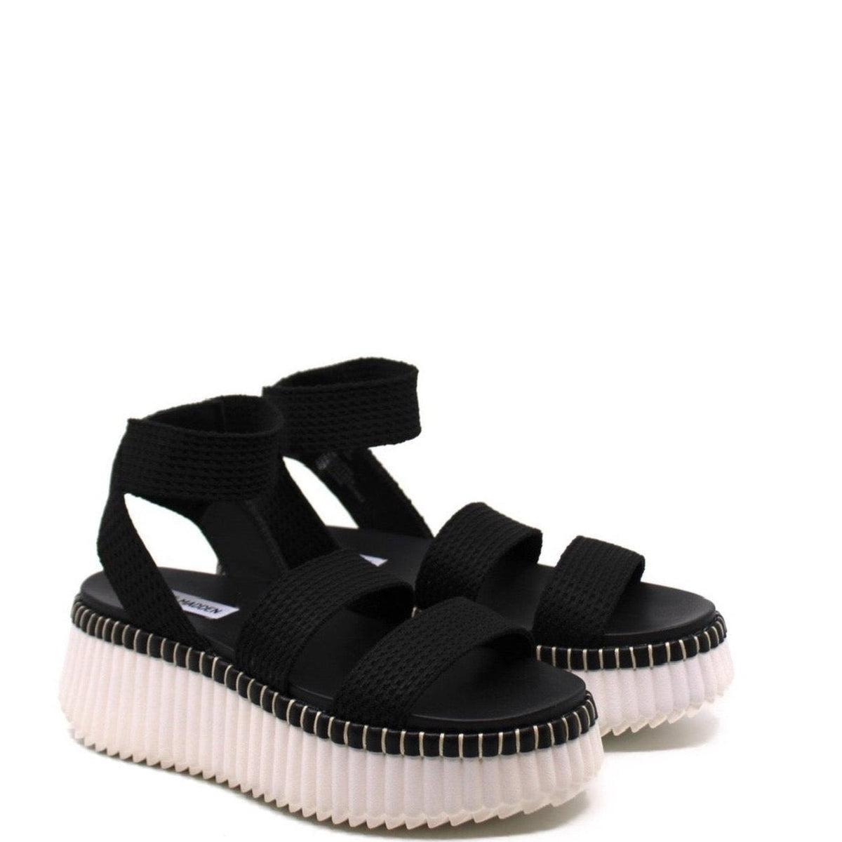 Steve Madden Shelle Black Product Image