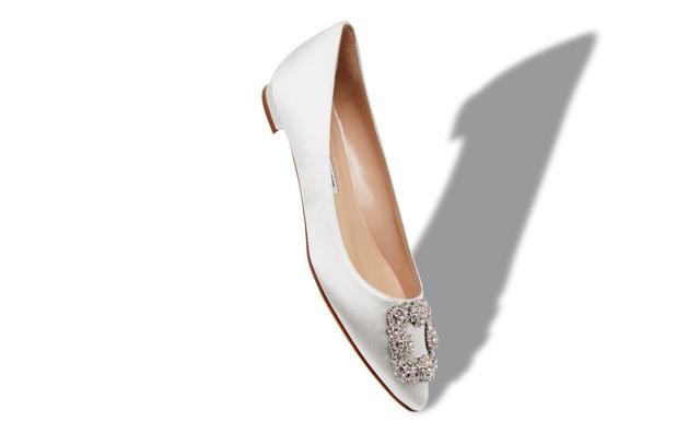 HANGISIFLAT Light Cream Satin Jewel Buckle Flat Pumps Product Image