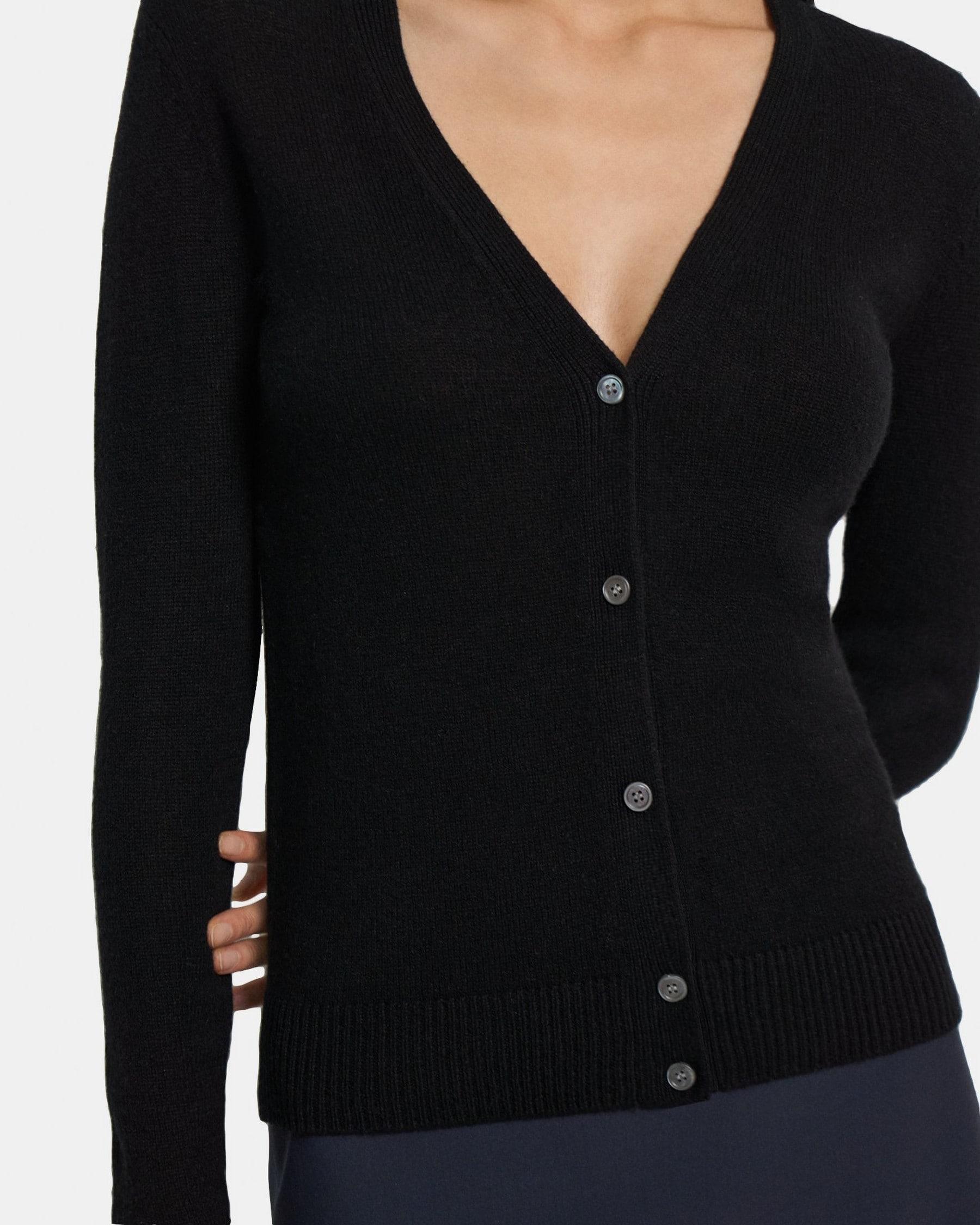 V-Neck Cardigan in Feather Cashmere Product Image