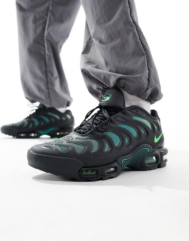 Nike Mens Nike Air Max Plus Drift - Mens Running Shoes Navy/Orange/Navy Product Image