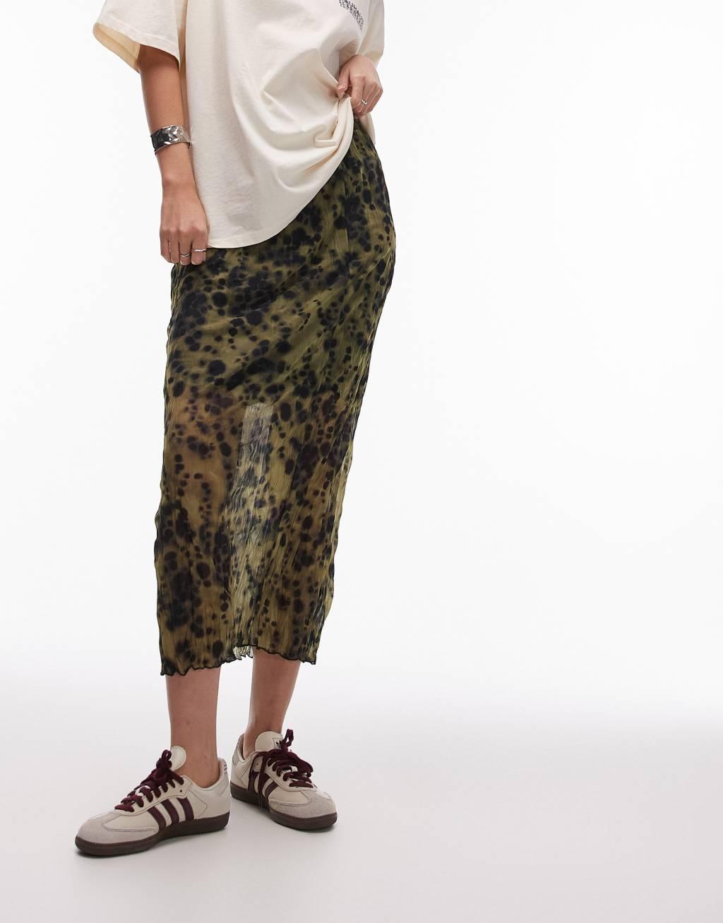 Topshop crinkle jersey midaxi skirt in green smudge print Product Image