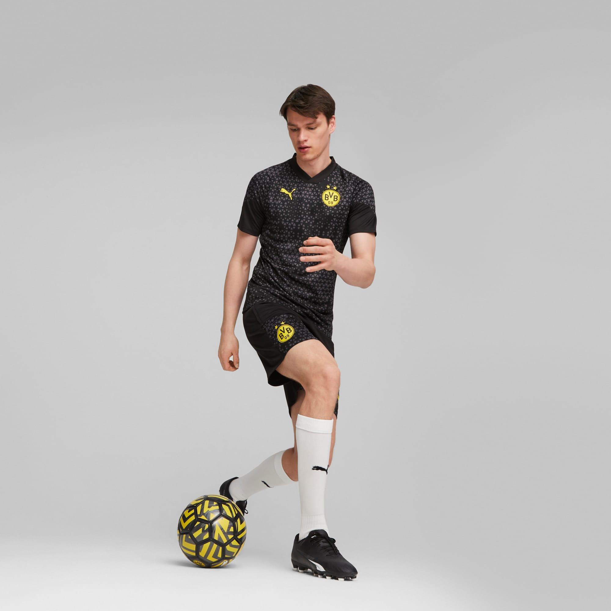 Borussia Dortmund Soccer Training Shorts Product Image