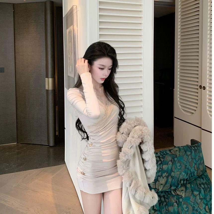 Long-Sleeve V-Neck Plain Lace Panel Ruched Mini Sheath Dress Product Image