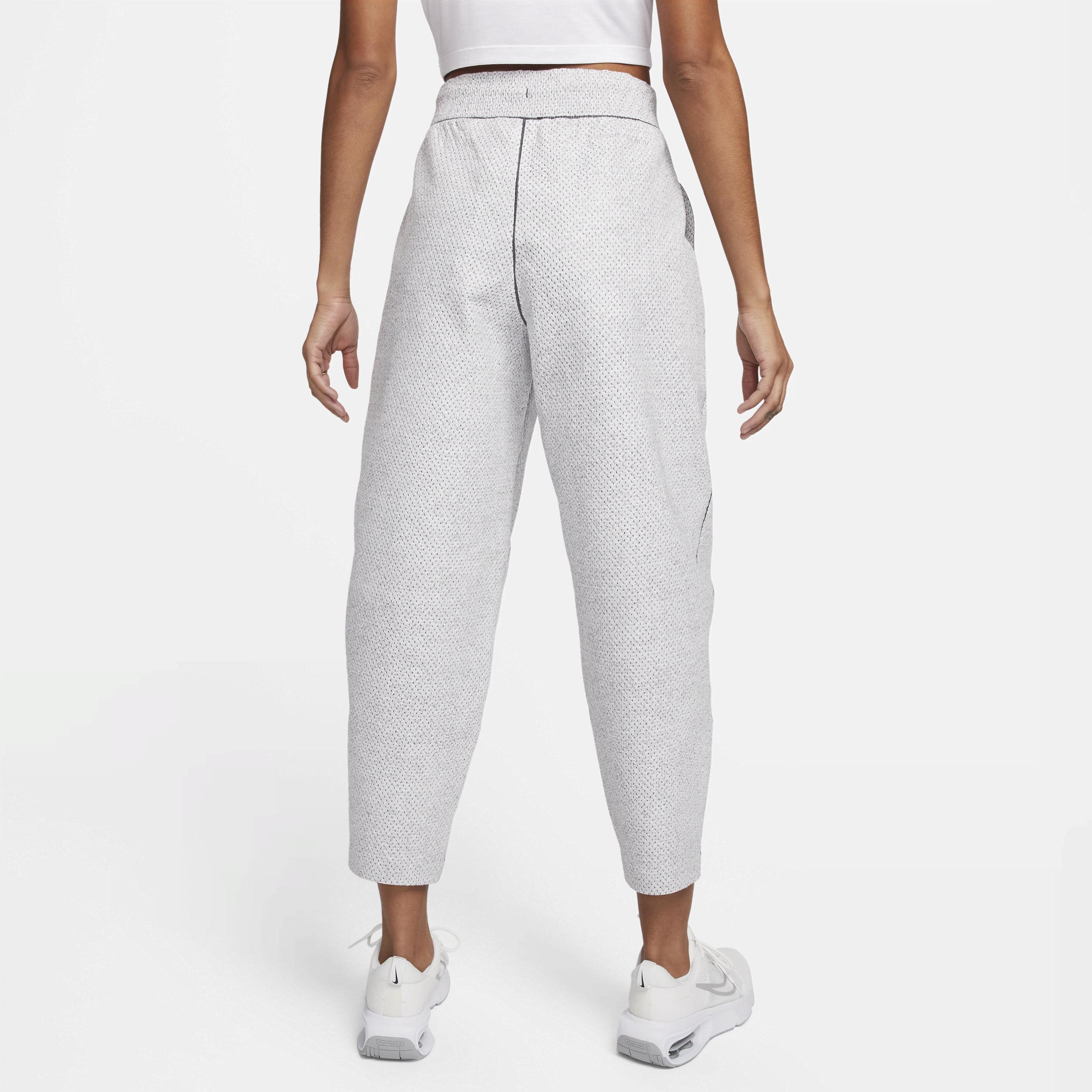 Nike Women's Forward Pants Pants Product Image