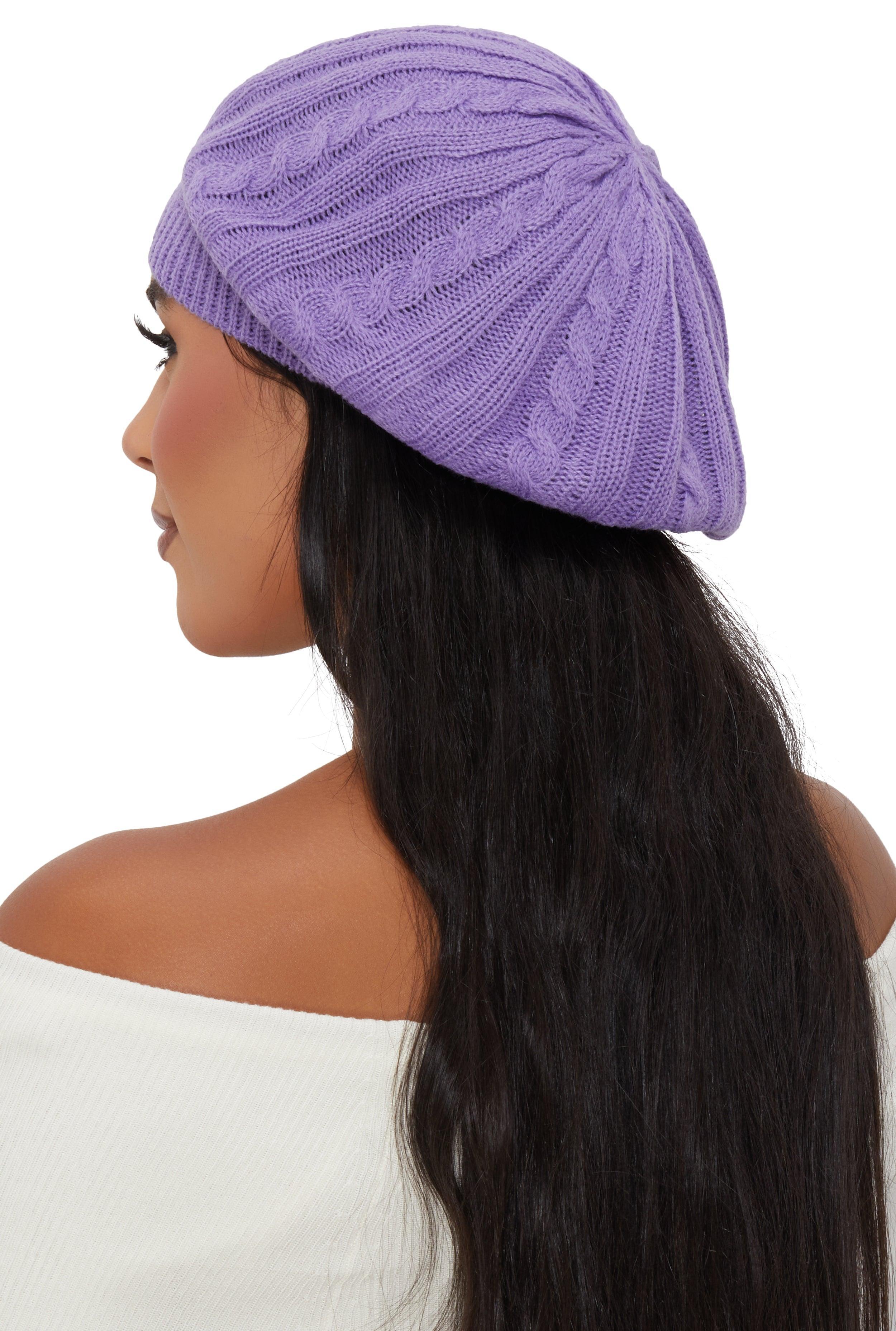 Solid Cable Knit Beret Female Product Image