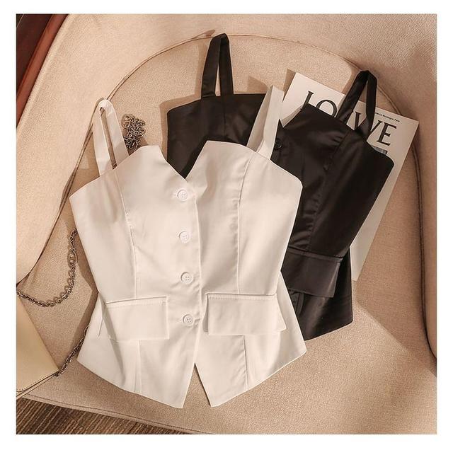 Sleeveless V-Neck Plain Button Down Cropped Vest Product Image