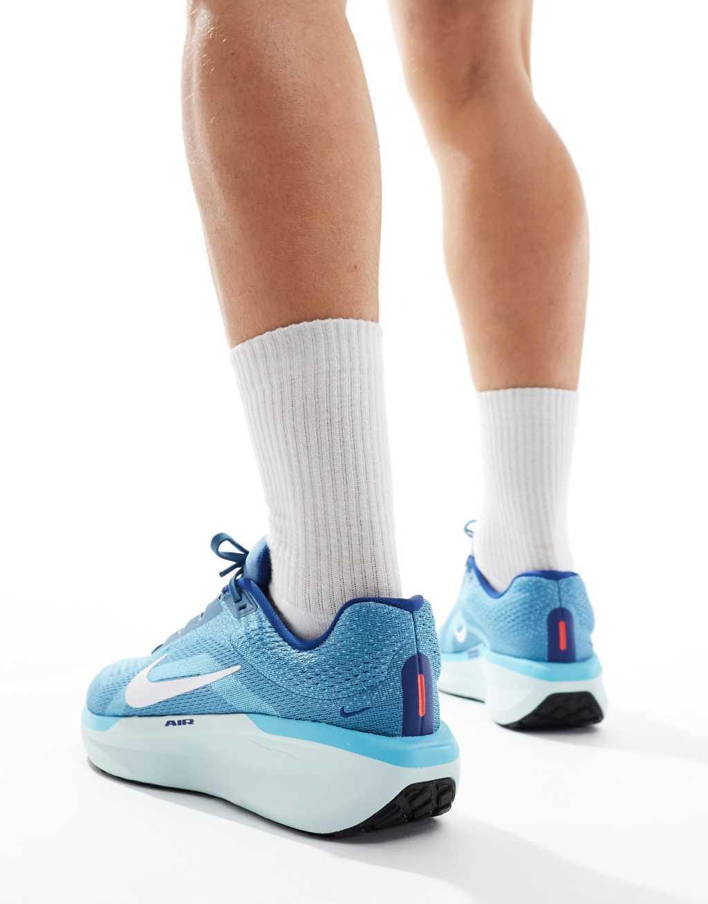 Nike Running Air Winflo 11 sneakers in blue Product Image