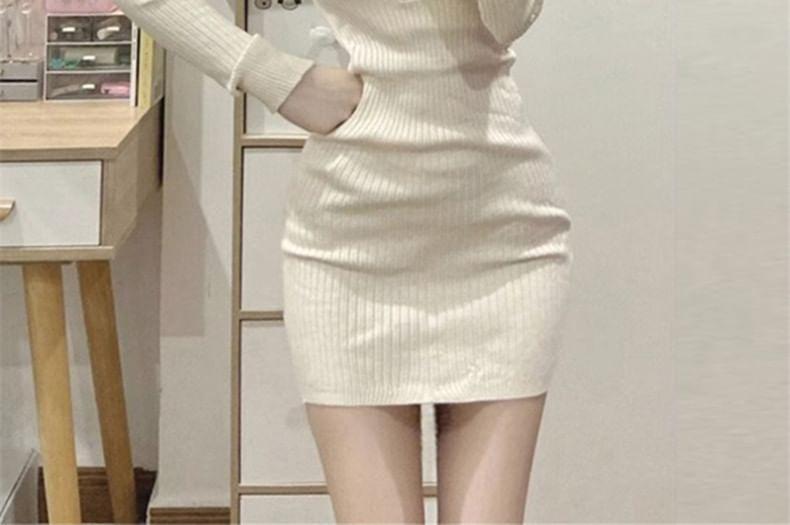 Long-Sleeve Collared Plain Mini Bodycon Knit Dress Product Image