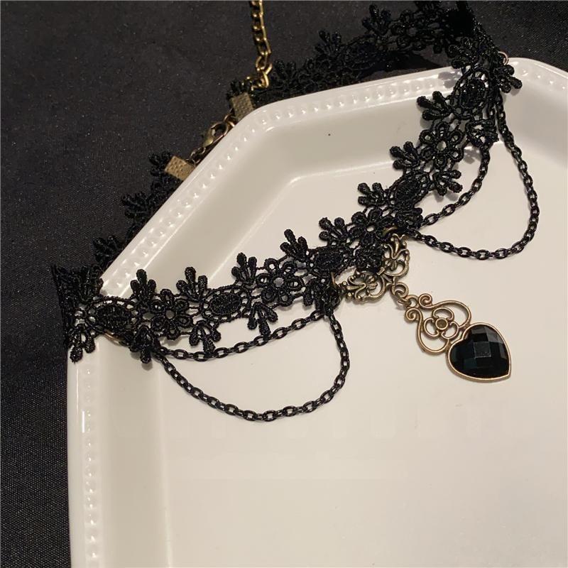 Heart Chained Lace Choker Product Image