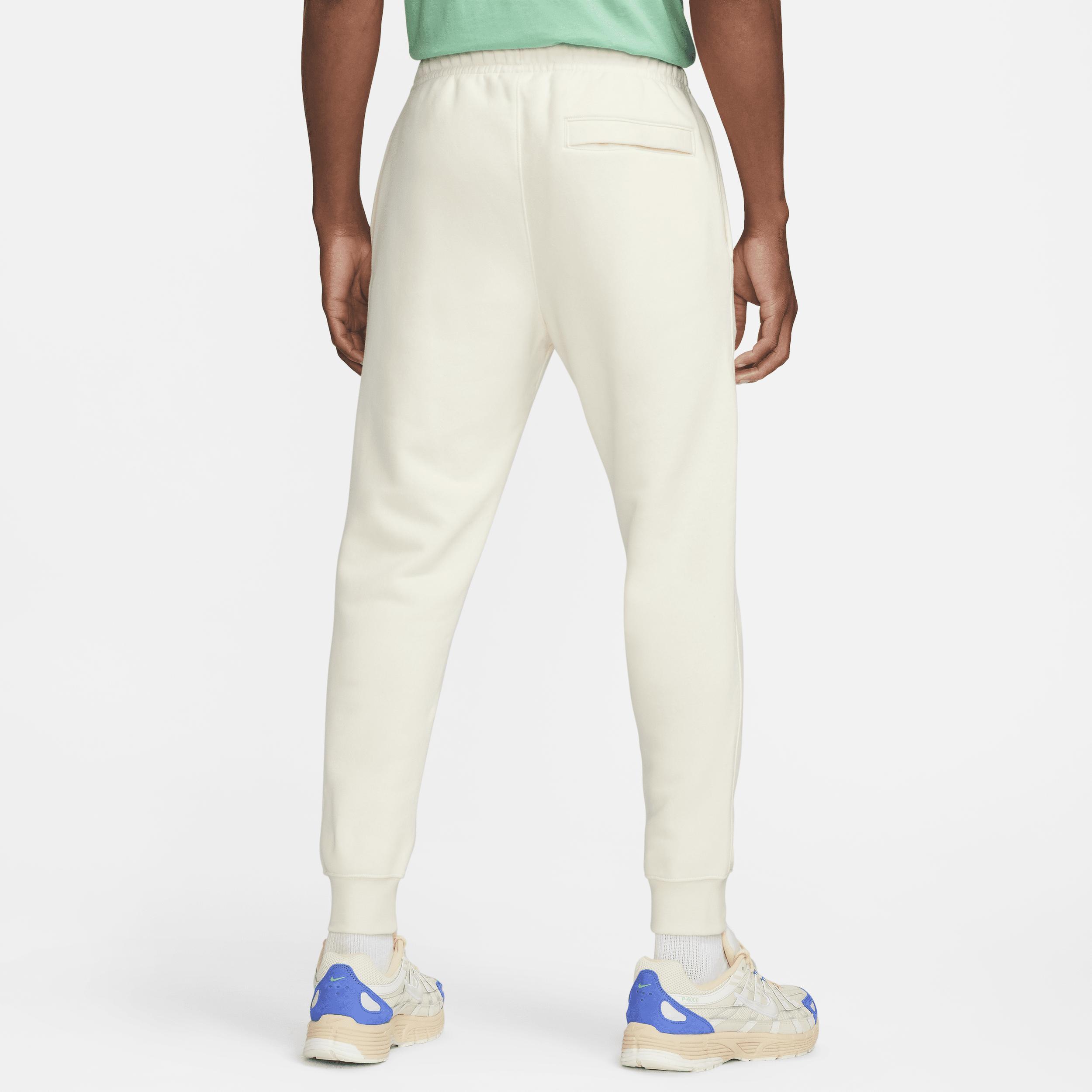 Nike Club Fleece Men's Fleece Pants Product Image