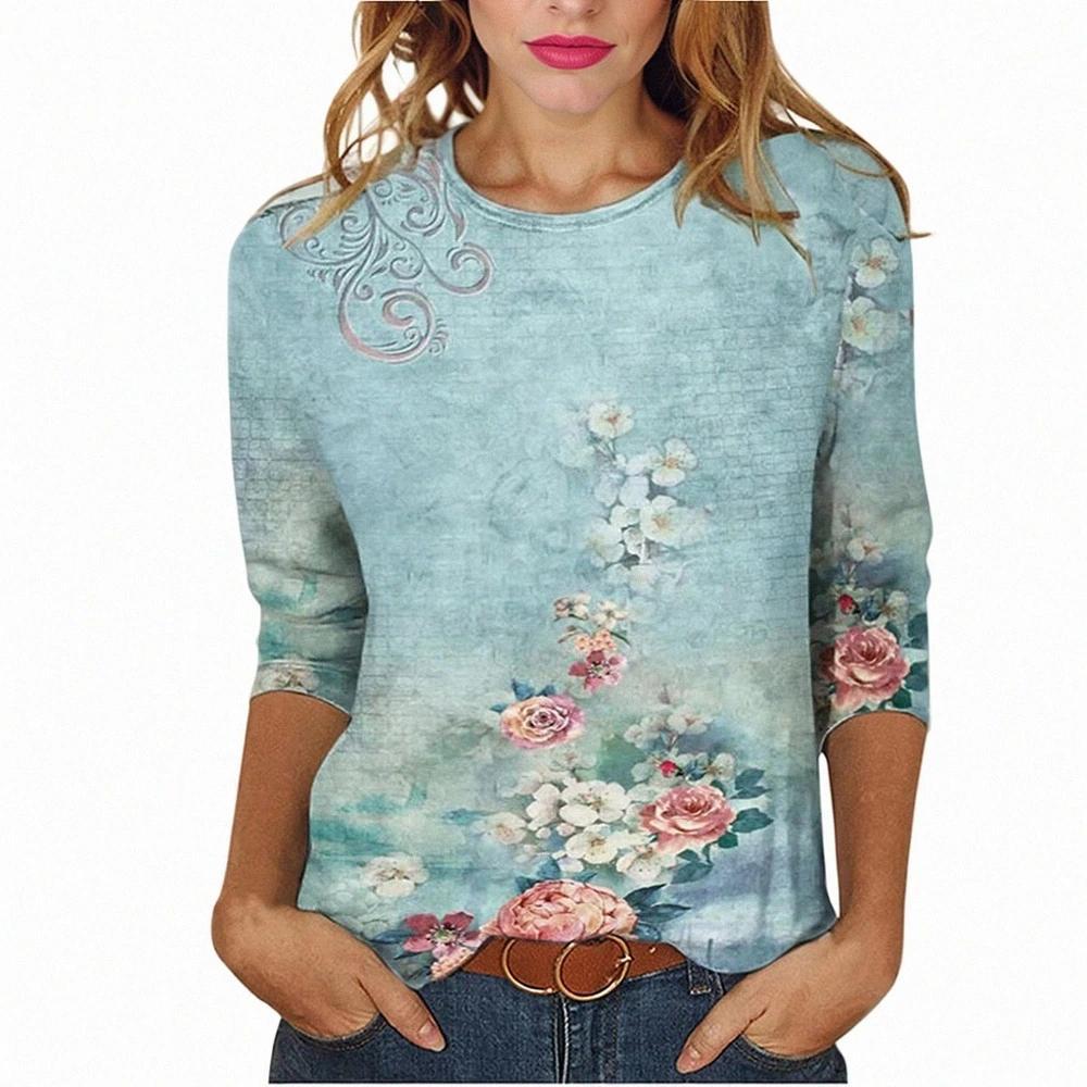 Olivia Mark –  Stylish Loose-Fit T-Shirt with Digital Floral Print Product Image