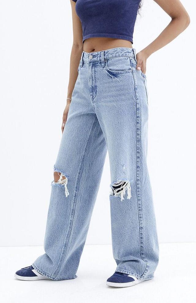 Women's Cali Light Indigo Ripped Knee Baggy Boyfriend Jeans Product Image