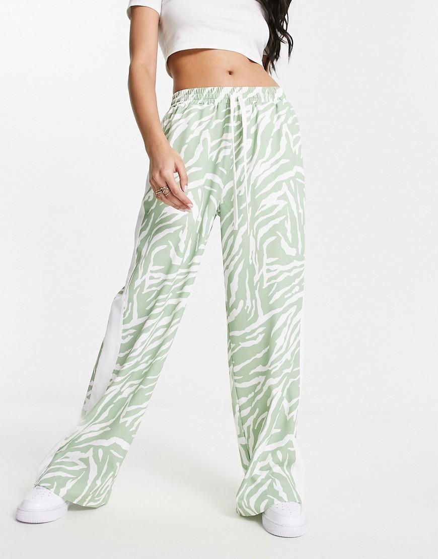 ASOS DESIGN pull on pants with contrast panel Product Image