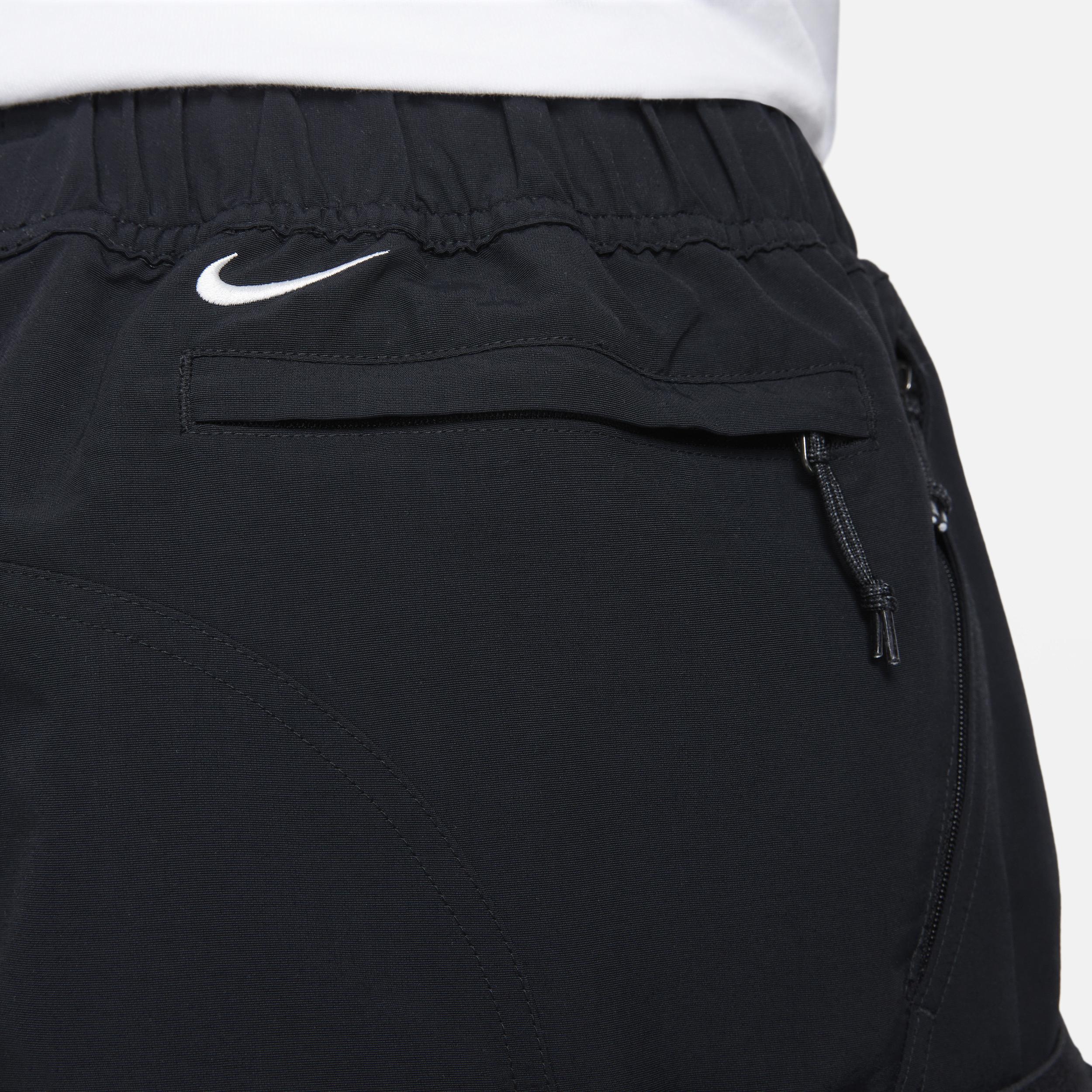 Men's Nike ACG "Snowgrass" Cargo Shorts Product Image