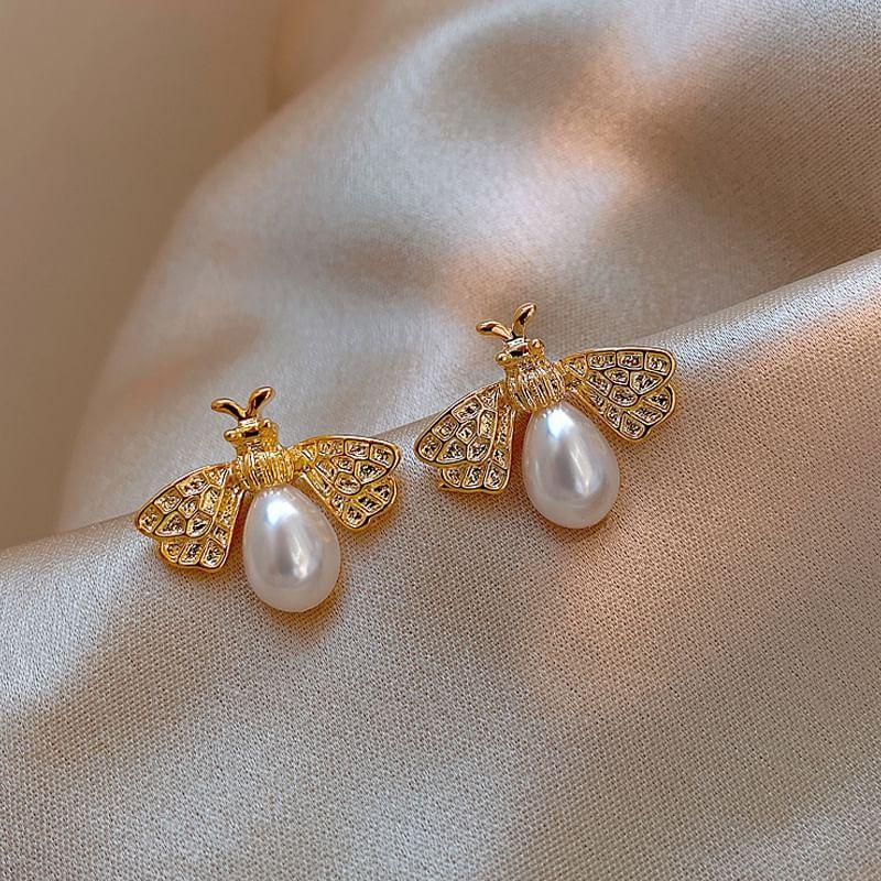 Alloy Bee Faux Pearl Earrings Product Image