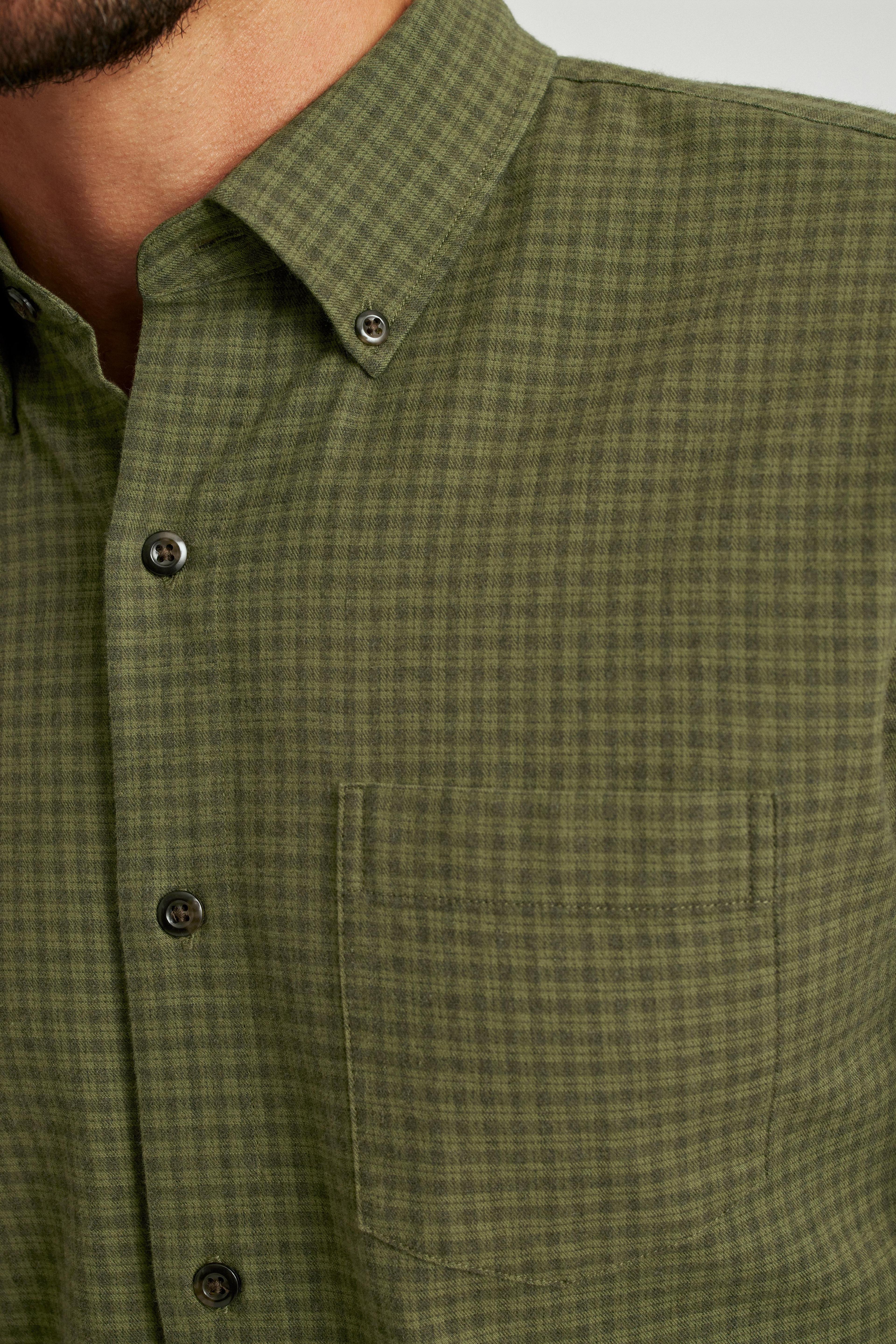 Everyday Lightweight Flannel Shirt Product Image