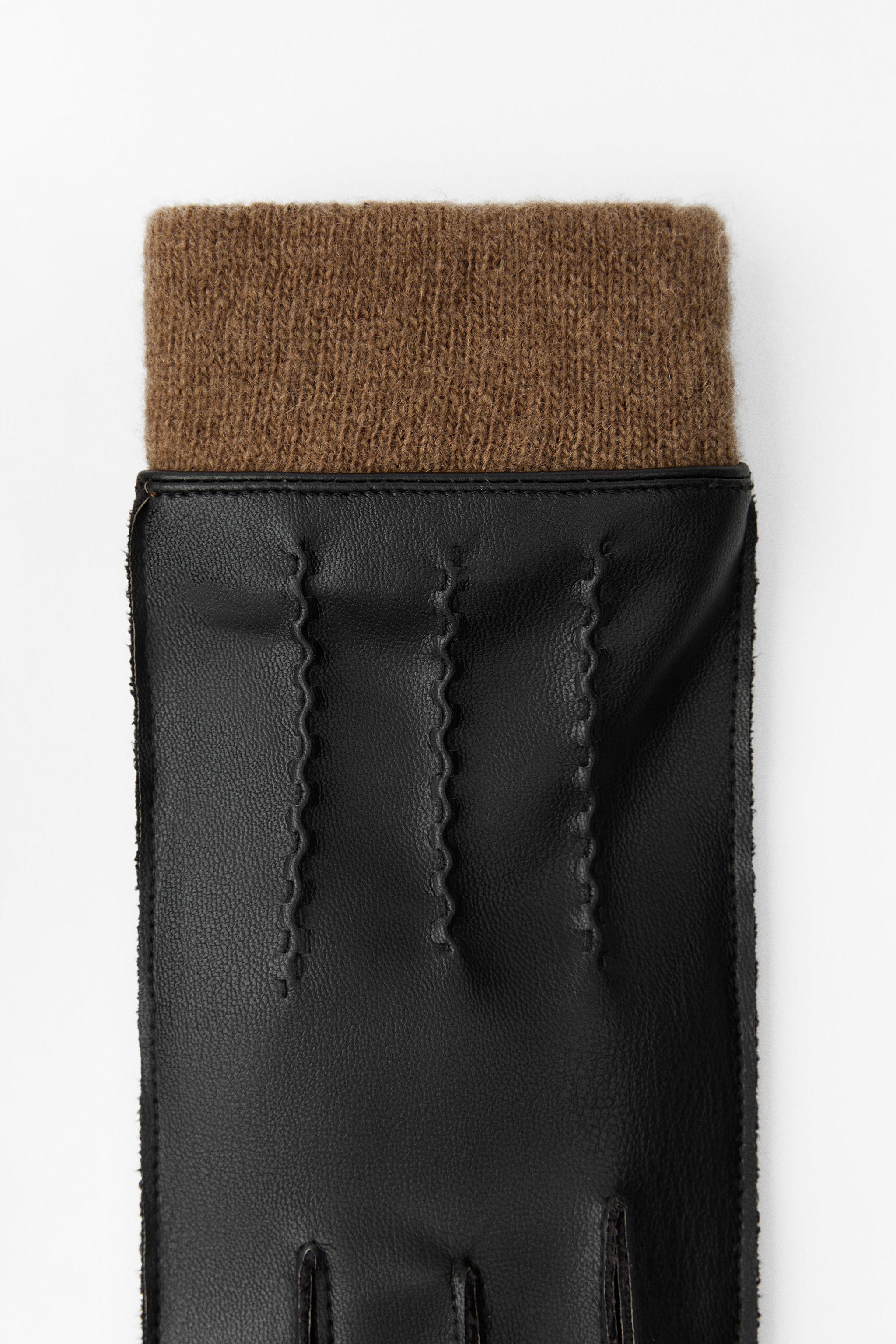 FAUX LEATHER SHORT GLOVES Product Image