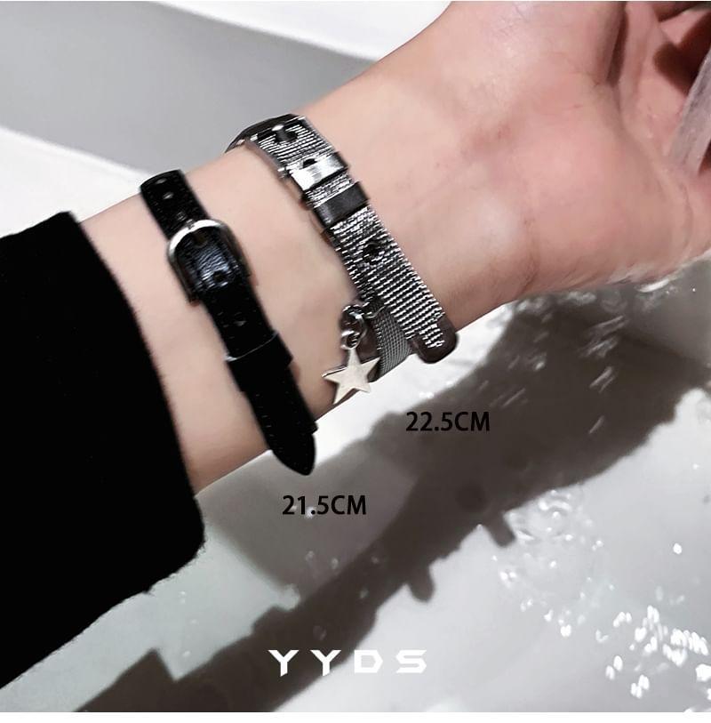 Buckled Star Bracelet Product Image