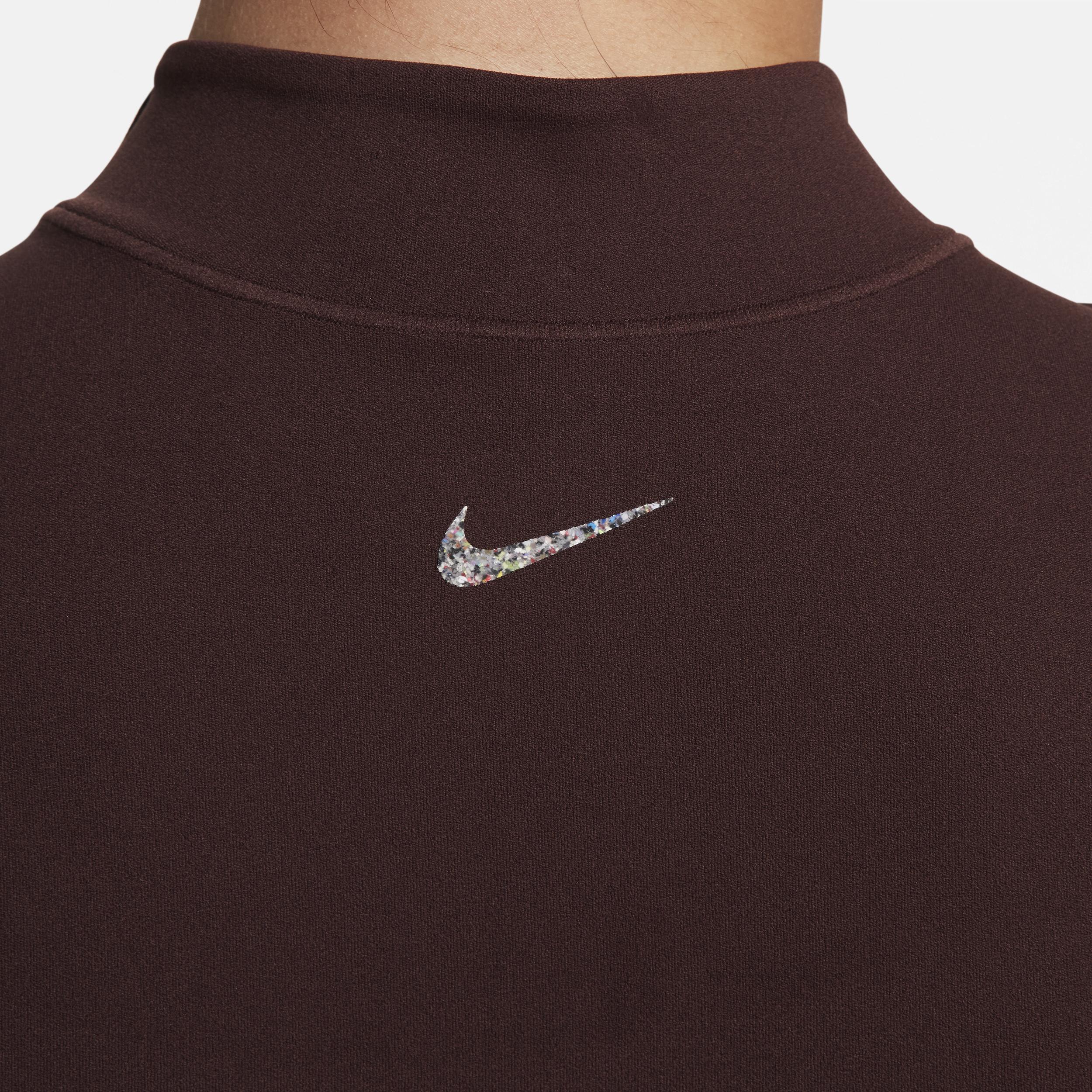 Nike Yoga Dri-FIT Luxe Fitted Jacket Product Image