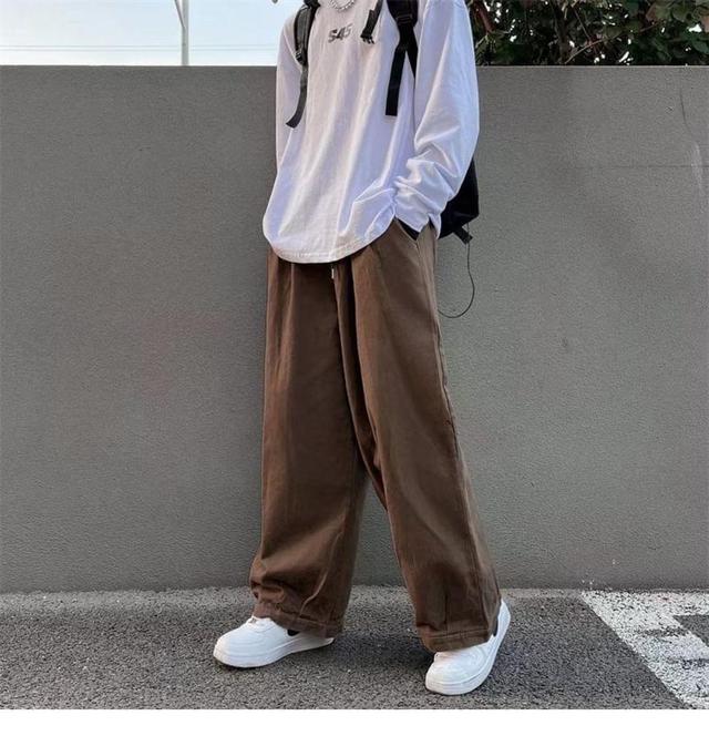 Mid Rise Plain Wide Leg Cargo Pants Product Image