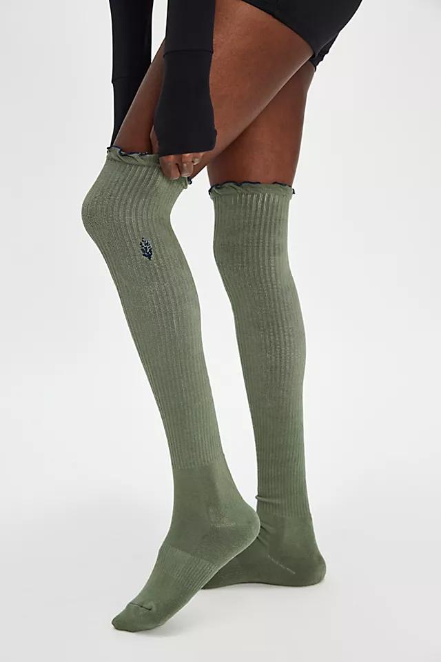 Knee High Classic Ruffle Socks Product Image