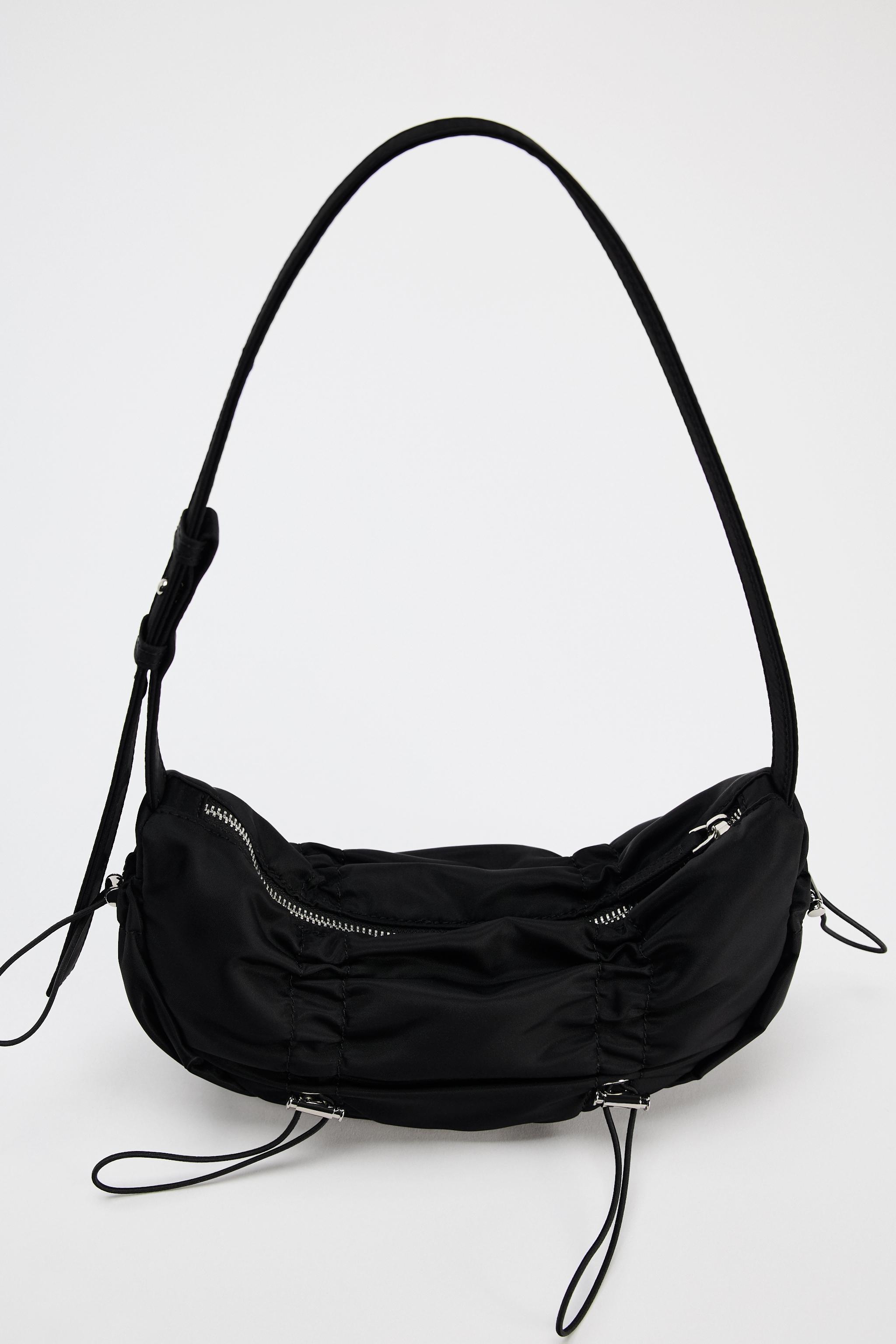 RUCHED SHOULDER BAG Product Image