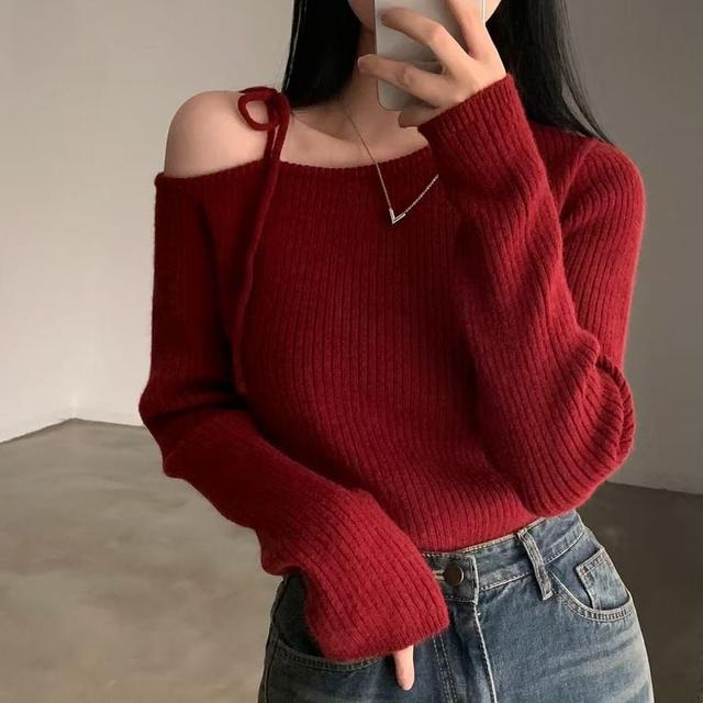 Cold-Shoulder Plain Ribbed Sweater Product Image