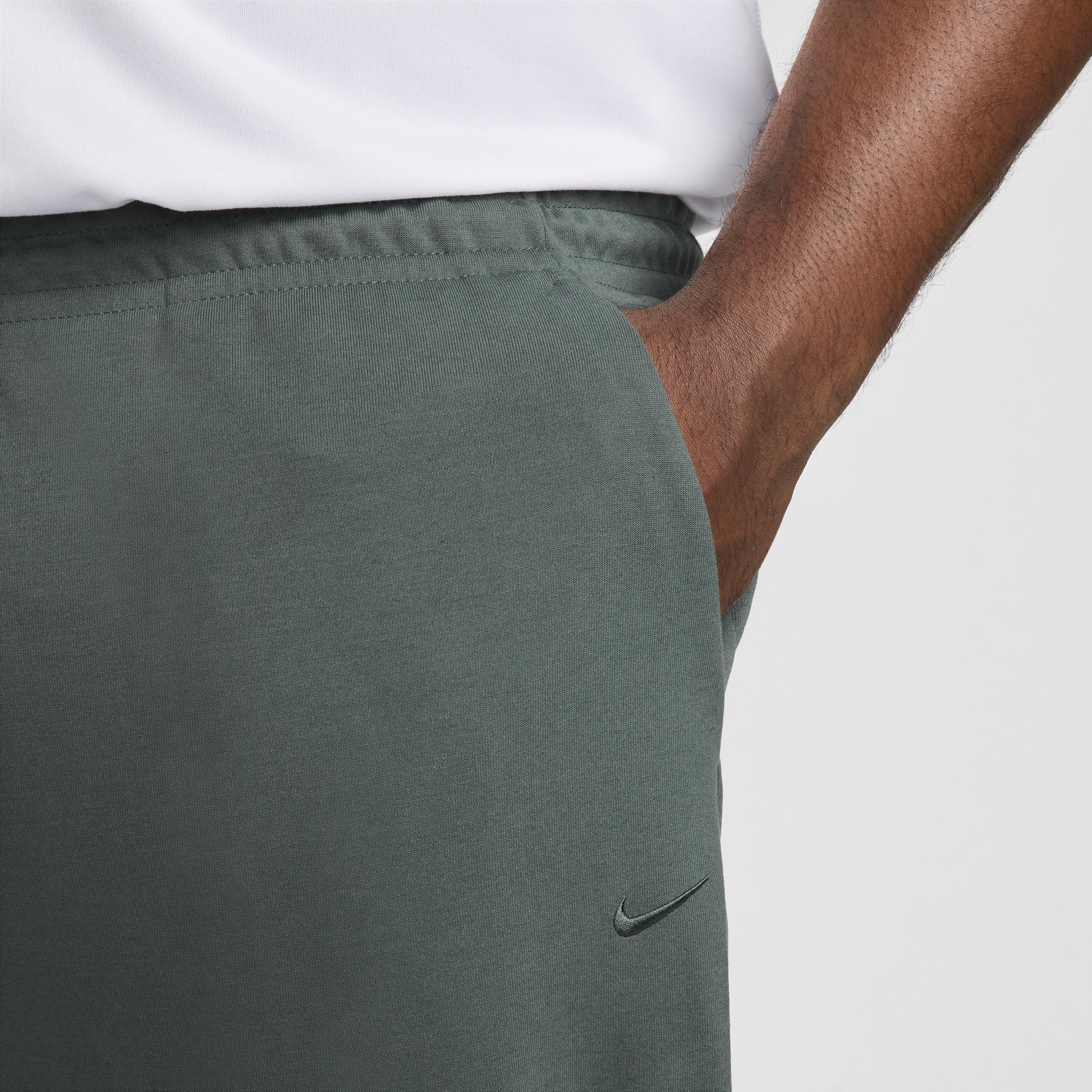 Nike Men's Primary Dri-FIT UV Tapered Versatile Pants Product Image