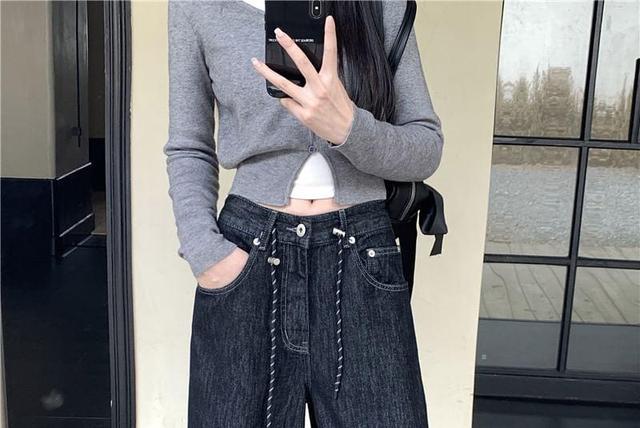 Low Waist Washed Wide Leg Jeans Product Image