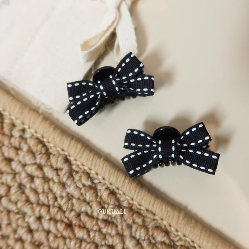 Dotted Bowknot Hair Clip Set Product Image