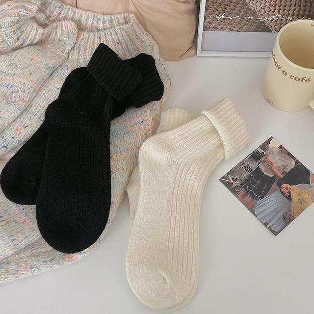 Plain Socks Product Image