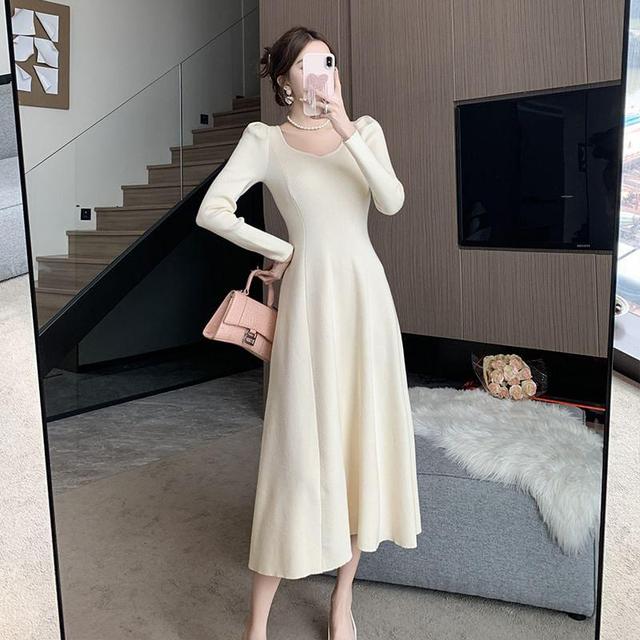 Long-Sleeve Plain Midi A-Line Knit Dress Product Image