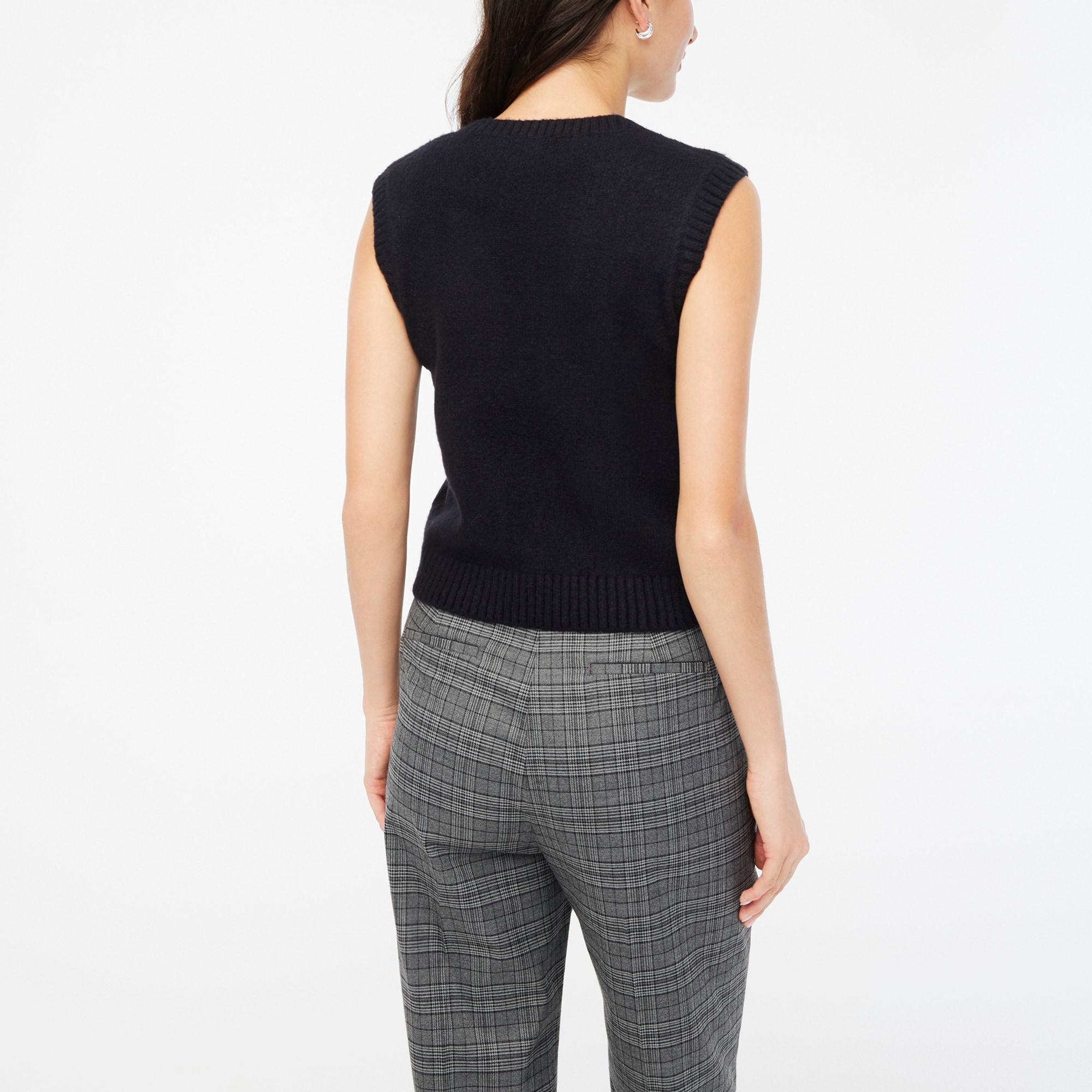 Sweater-vest in extra-soft yarn Product Image