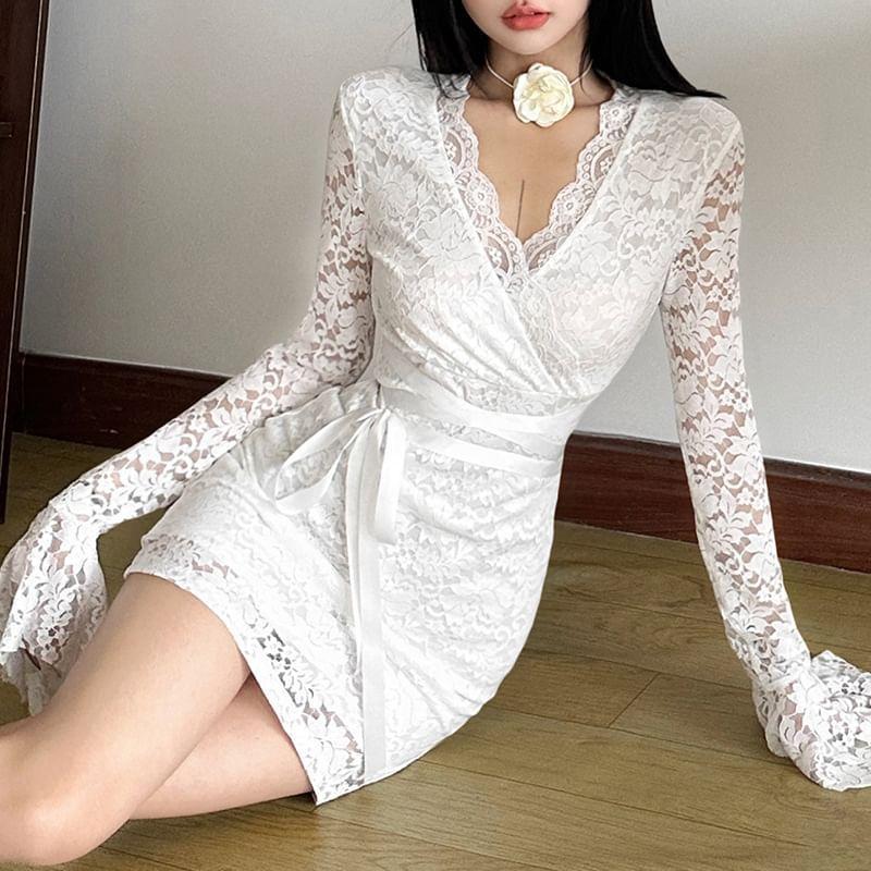 Long-Sleeve V-Neck Lace Mini Bodycon Dress Product Image